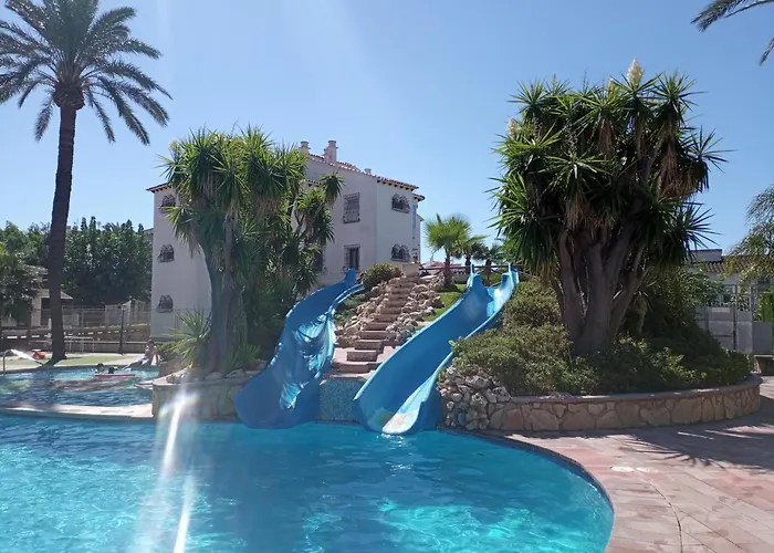 Apartamento Con Piscina Y Chiringuito *